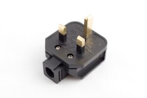PCE plug british standard 13A IP32