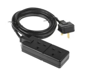 Regleta de enchufes, long. cable 4 m 2 Tipo G.