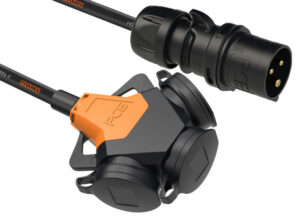 Adaptador Macho CEE 32A 3P a 1 x Triple PCE 16A. 3G4, 0,5m.
