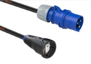Adaptador Macho 16A3P a Hembra SCHUKO. Titanex 3G2,5. 0,5m