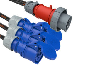 Adaptador Macho CEE 16A 5P Mennekes a 3 x Hembra CEE 32A 3P. 1m