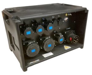 PBOX 63A. C64H38. IN: 63A5P. OUT: 2x63A3P, 4x32A3P, 2xSCH.